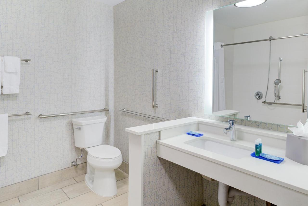 Holiday Inn Express & Suites - King George - Dahlgren By Ihg Alden Buitenkant foto